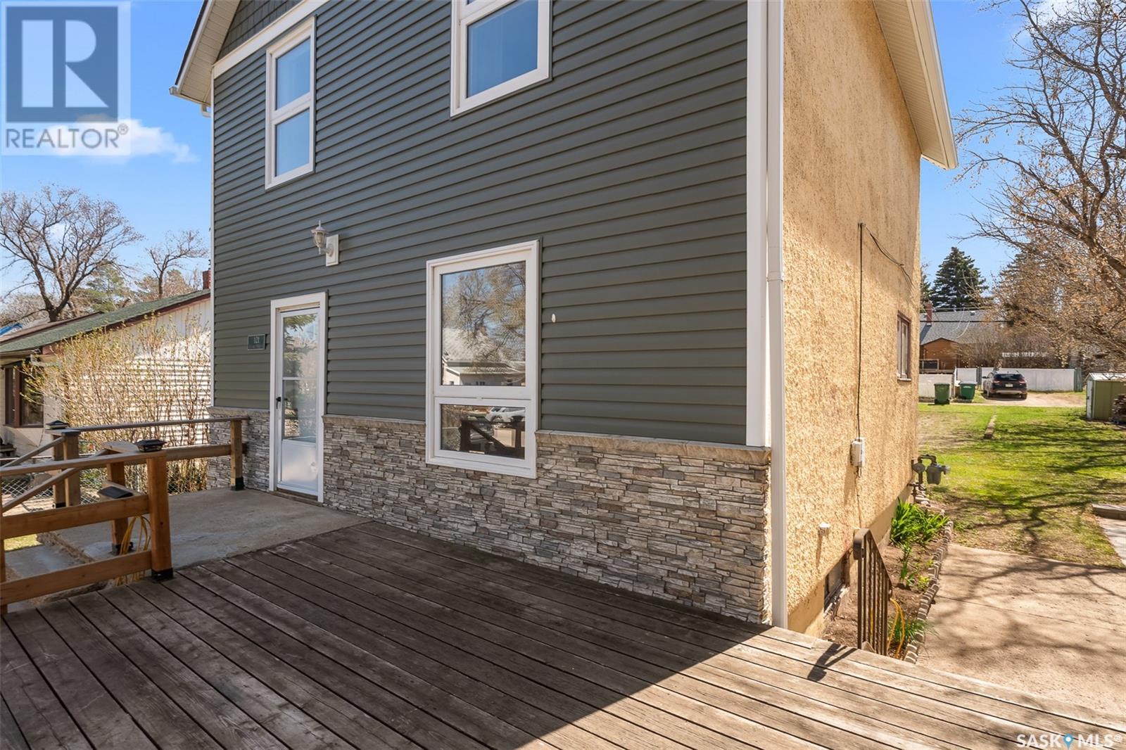 121 Lillooet Street E, Moose Jaw, Saskatchewan  S6H 4S6 - Photo 4 - SK004654