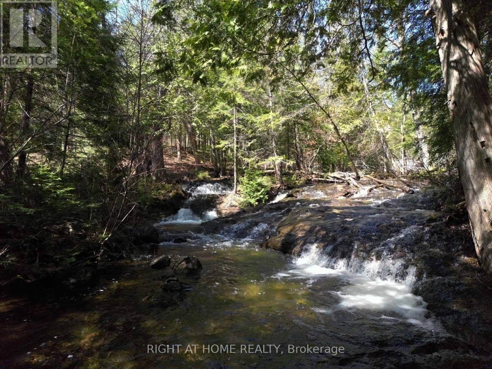 1061 Centennial Lake Road, Greater Madawaska, Ontario  K0J 1H0 - Photo 17 - X12104511