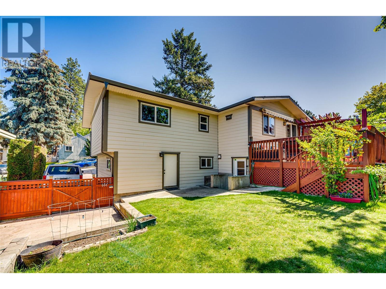 3908 17 Street, Vernon, British Columbia  V1T 8A4 - Photo 42 - 10346243