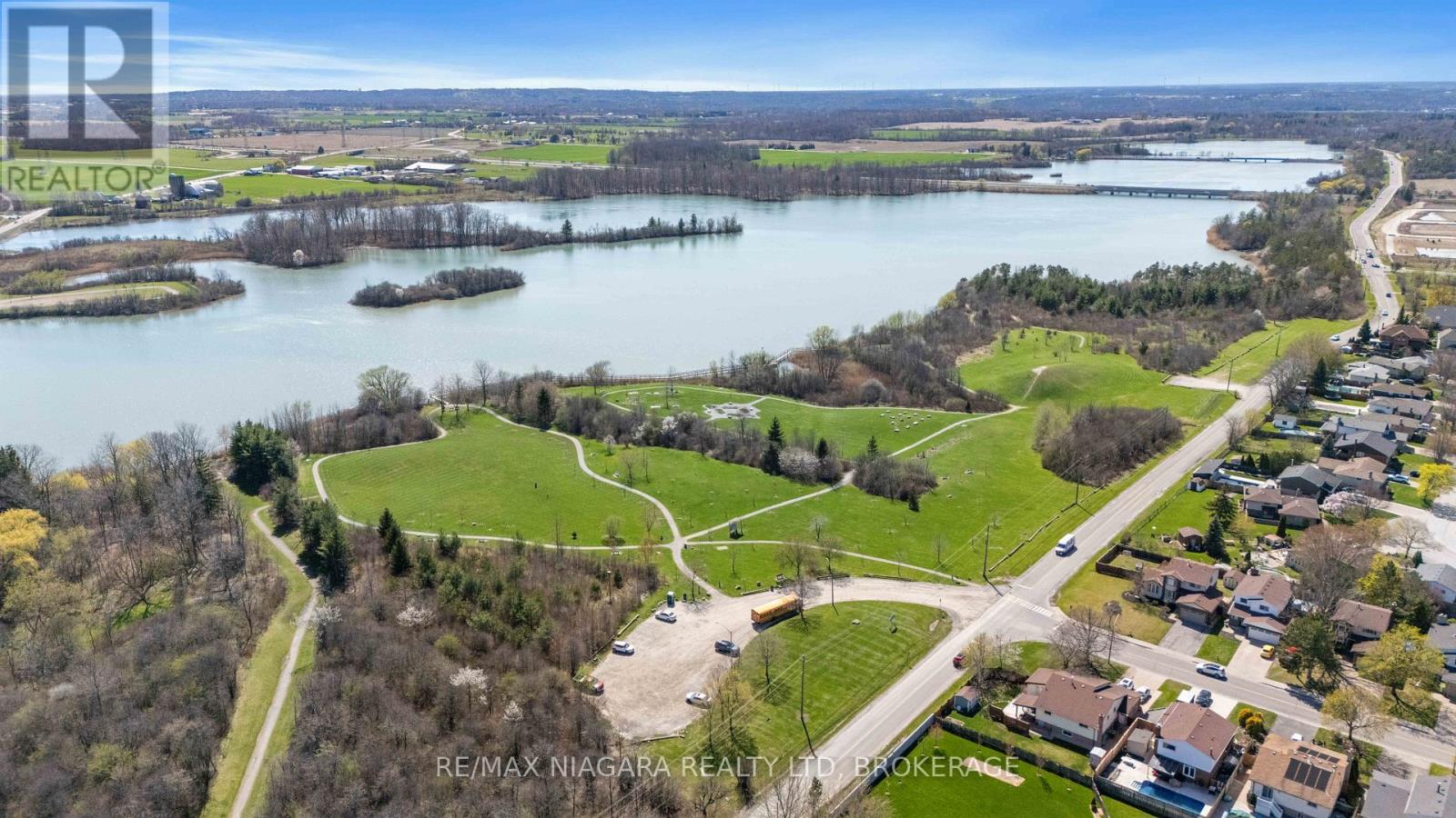 96 Ivy Crescent, Thorold (Confederation Heights), Ontario  L2V 0J9 - Photo 19 - X12128274