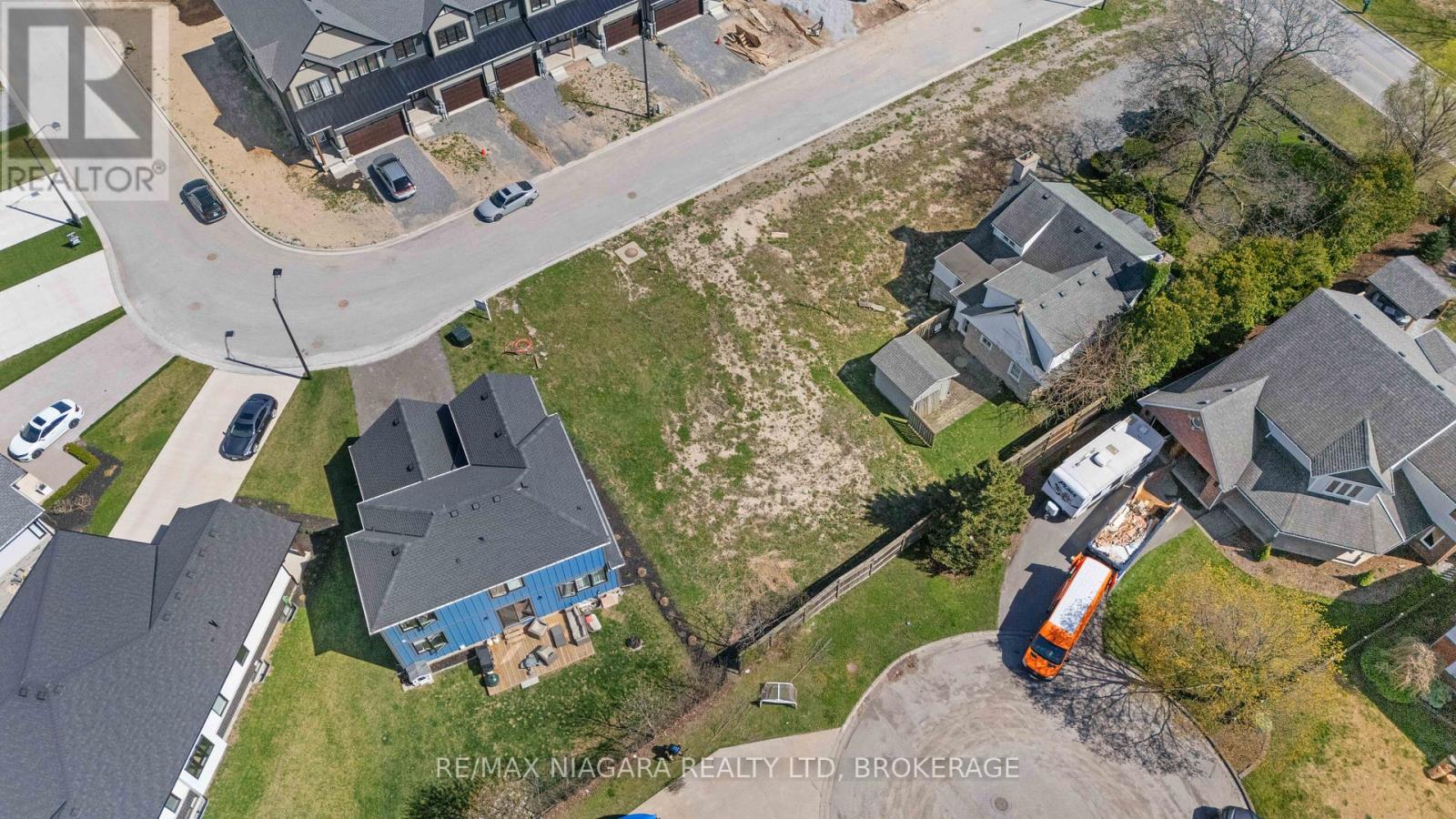 96 Ivy Crescent, Thorold (Confederation Heights), Ontario  L2V 0J9 - Photo 21 - X12128274