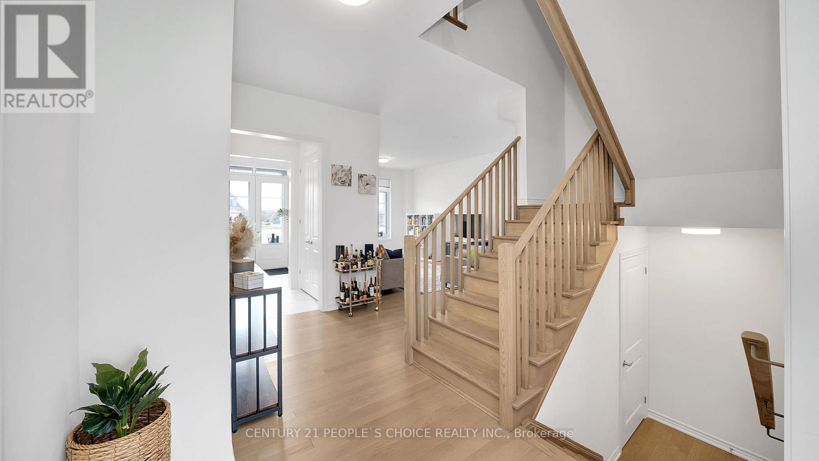 21 Wintergreen Lane, Adjala-Tosorontio, Ontario  L0G 1W0 - Photo 8 - N12128136