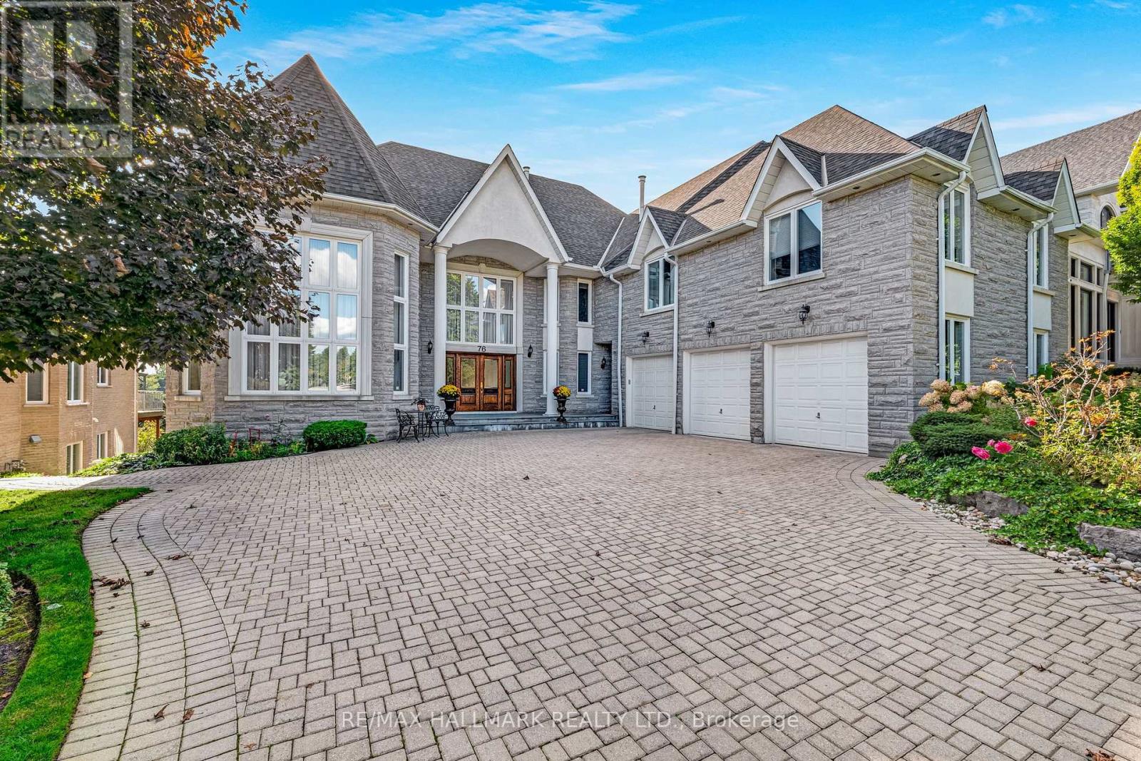Property at 76 DEERCHASE CIRCLE image 3