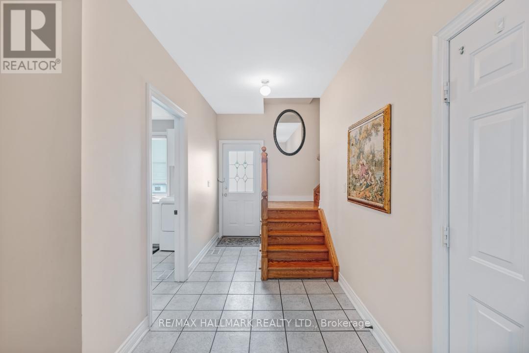 76 Deerchase Circle, Vaughan (Islington Woods), Ontario  L4H 1B4 - Photo 34 - N12128184