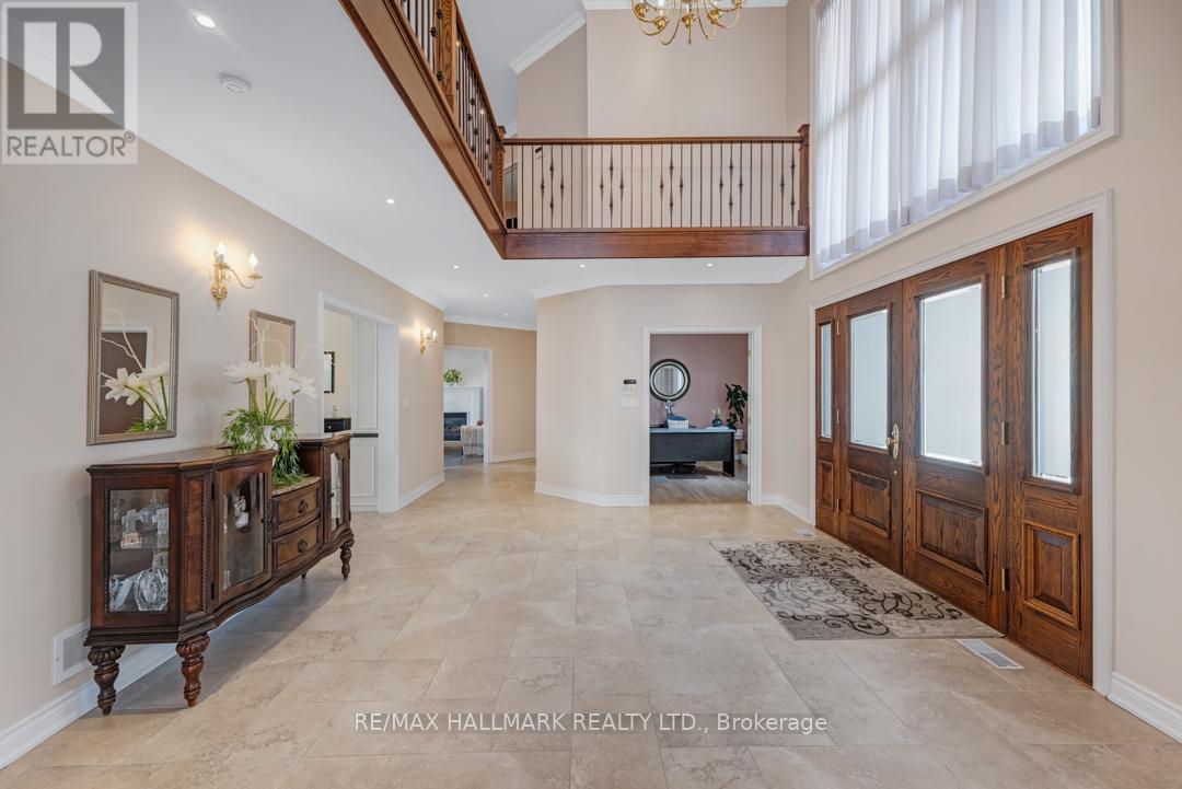 Property at 76 DEERCHASE CIRCLE image 4