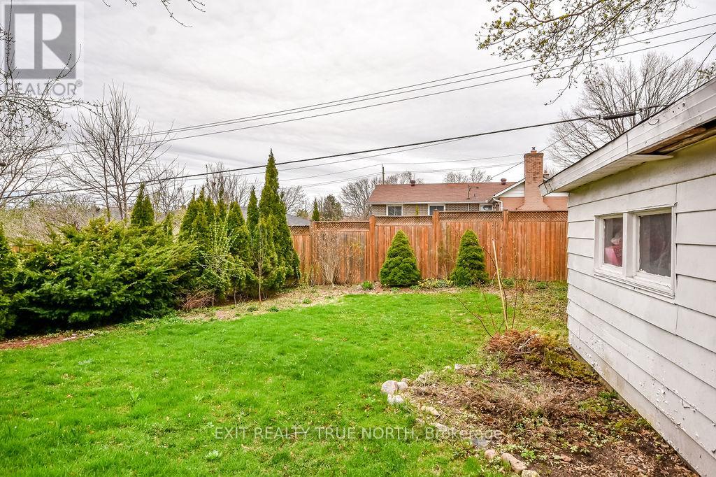 50 Marion Crescent, Barrie, Ontario  L4M 2L3 - Photo 22 - S12128129
