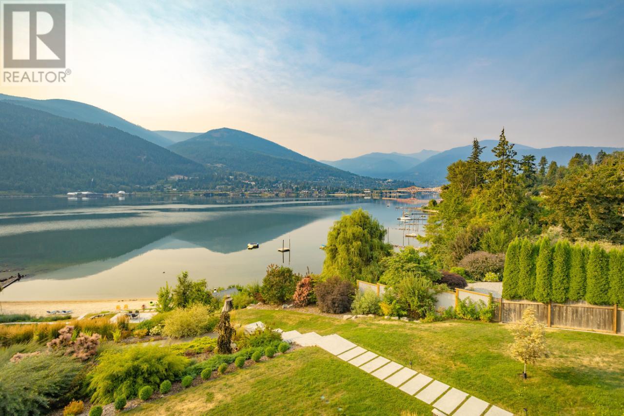 988 3a Highway, Nelson, British Columbia  V1L 6J5 - Photo 51 - 10346390