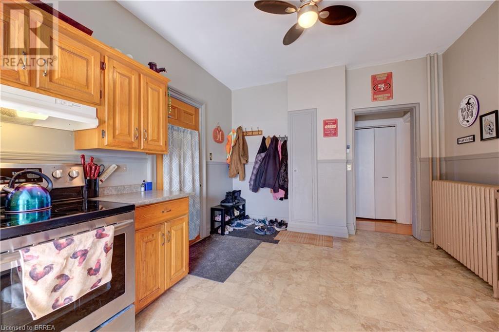 111 Erie Avenue, Brantford, Ontario  N3S 2G3 - Photo 8 - 40725402