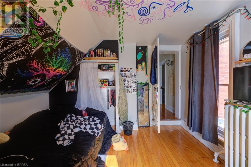 111 Erie Avenue, Brantford, Ontario  N3S 2G3 - Photo 21 - 40725402