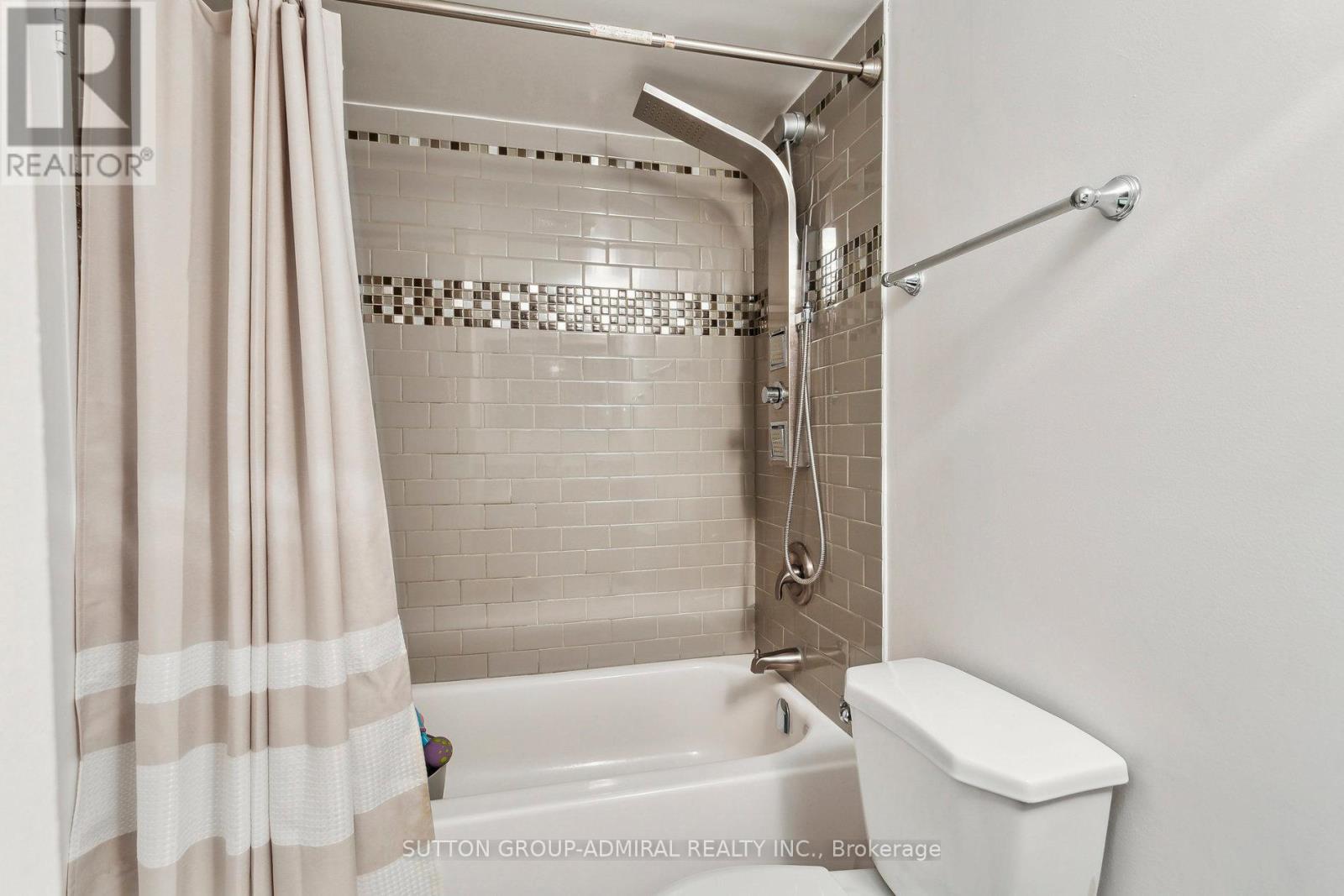 1506 - 350 Webb Drive, Mississauga, Ontario  L5B 3W4 - Photo 35 - W12128128