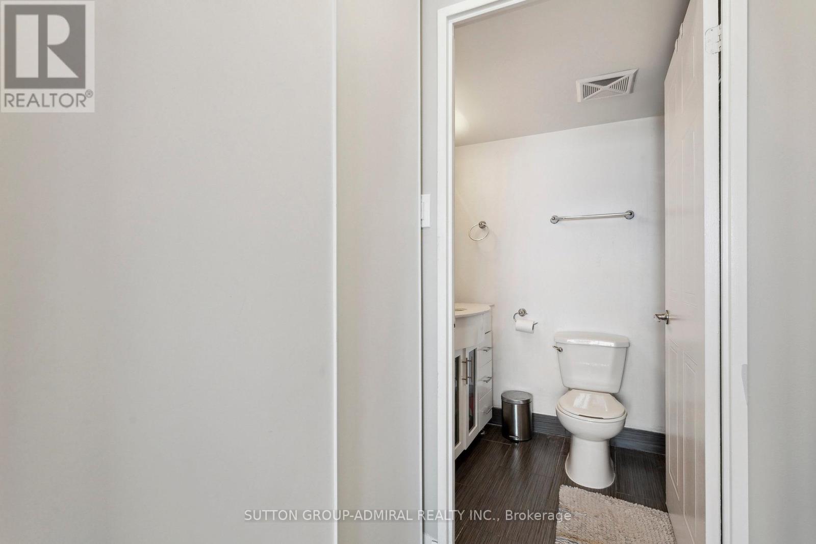 1506 - 350 Webb Drive, Mississauga, Ontario  L5B 3W4 - Photo 40 - W12128128
