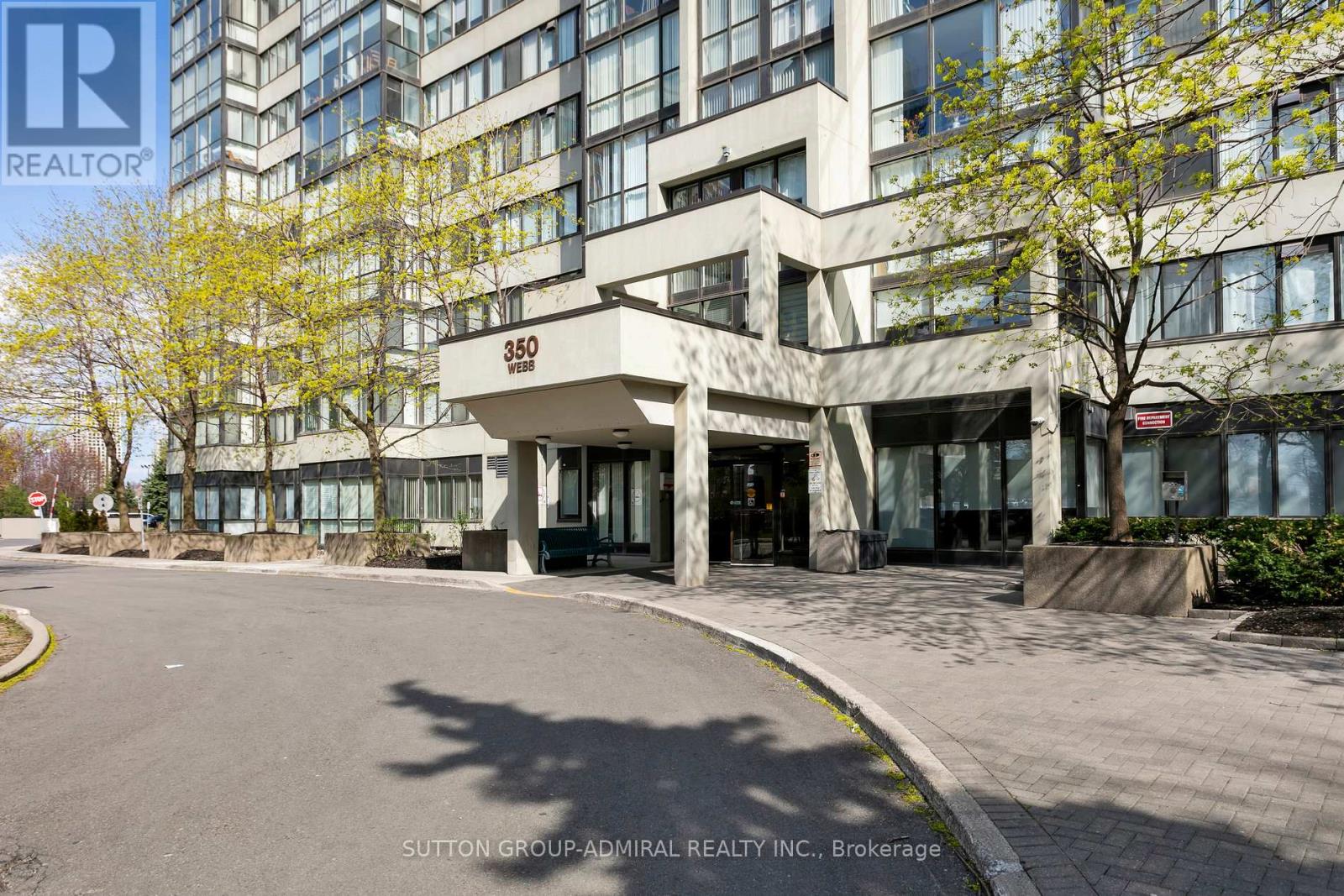 1506 - 350 Webb Drive, Mississauga, Ontario  L5B 3W4 - Photo 5 - W12128128