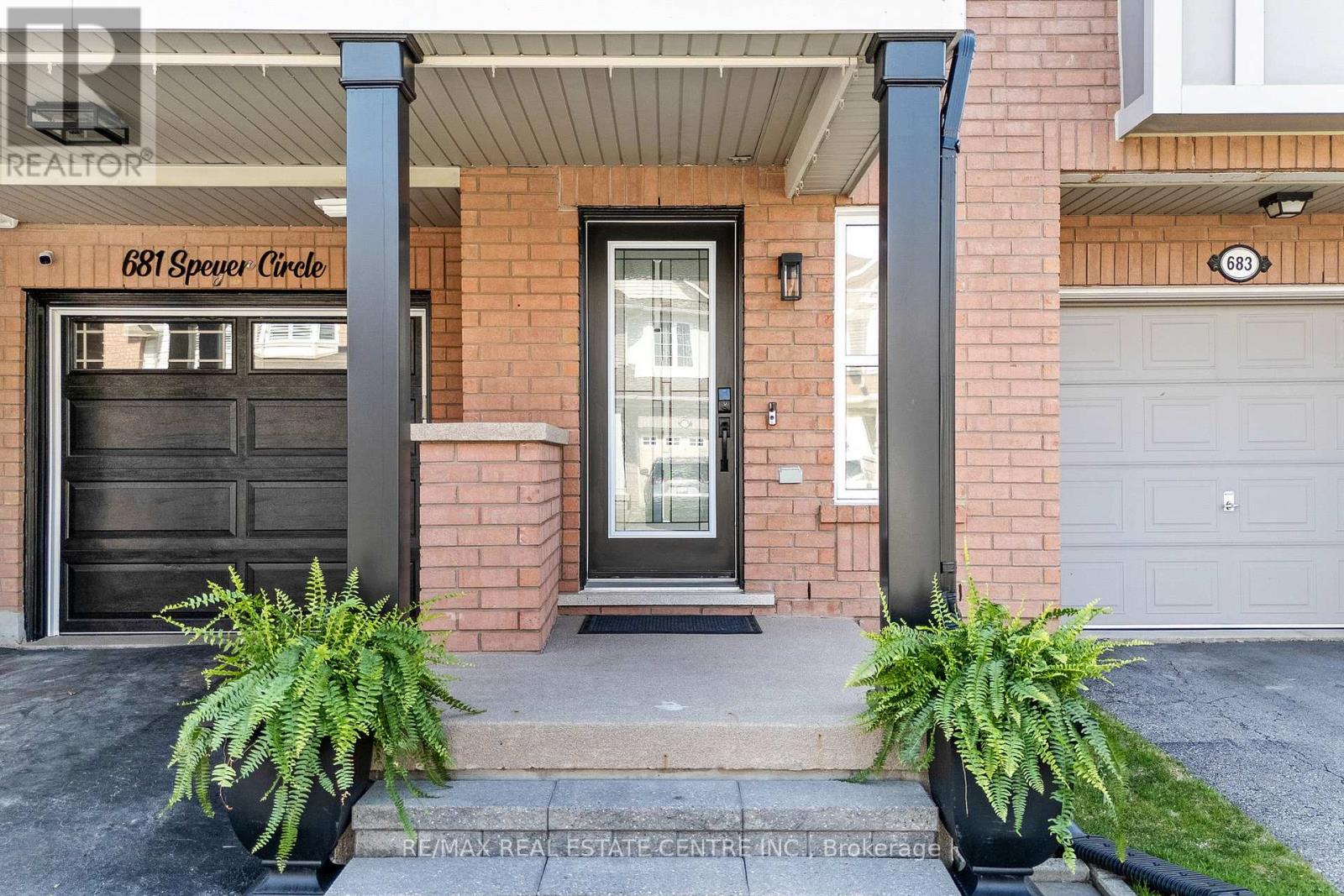 Property at 681 SPEYER CIRCLE image 2