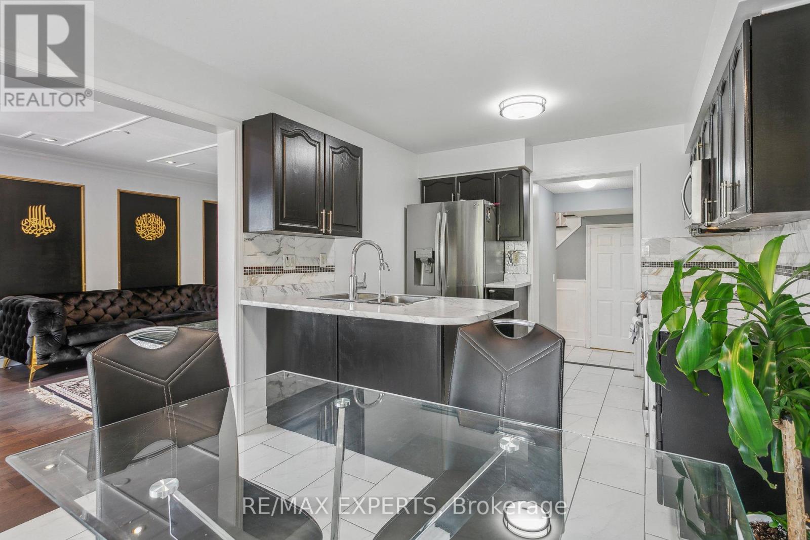 29 Narrow Valley Crescent, Brampton, Ontario  L6R 1P4 - Photo 21 - W12128191