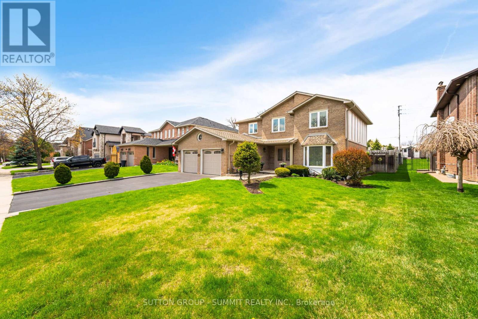 Property at 1245 SAGINAW CRESCENT image 3