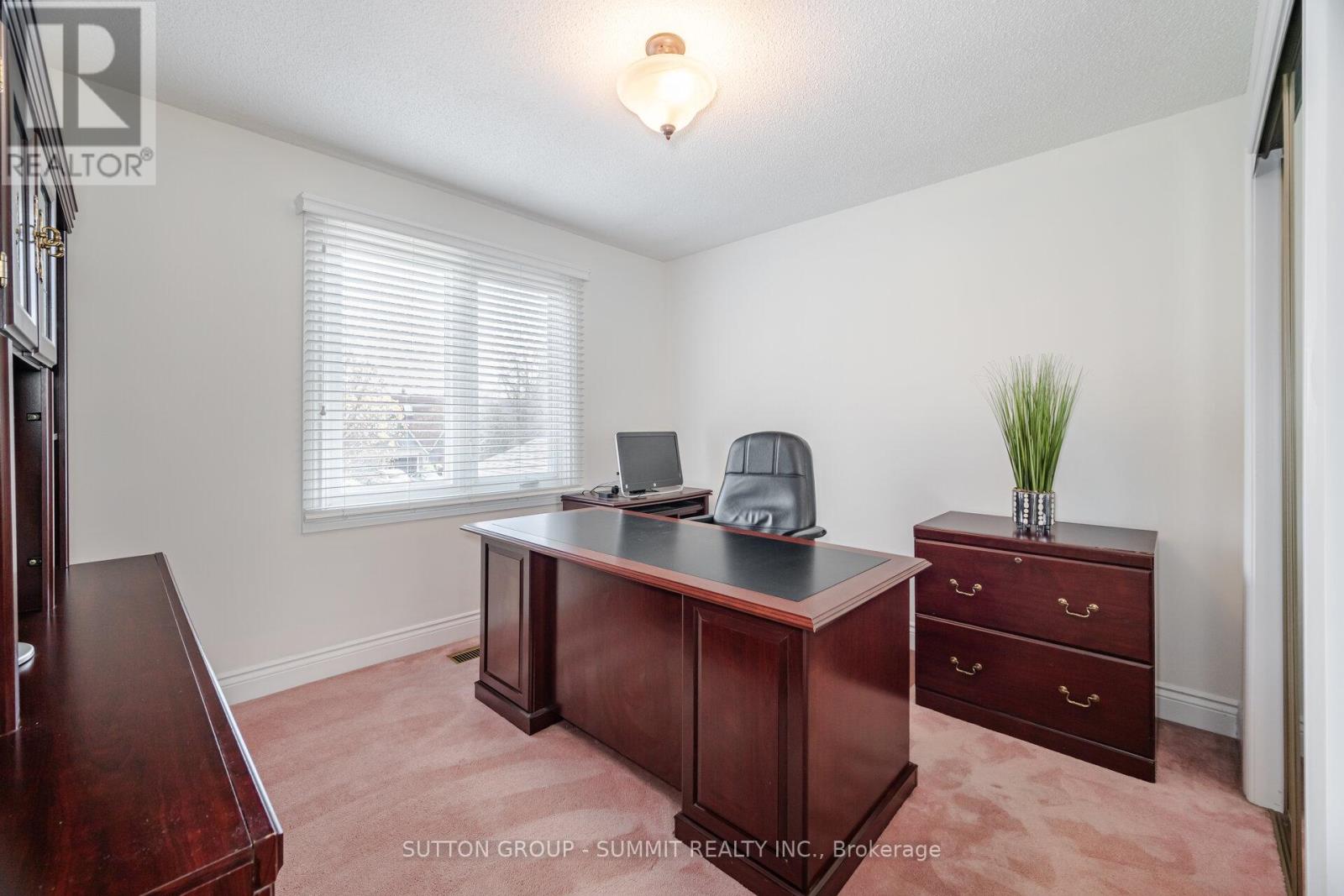 1245 Saginaw Crescent, Mississauga, Ontario  L5H 3W4 - Photo 39 - W12128197