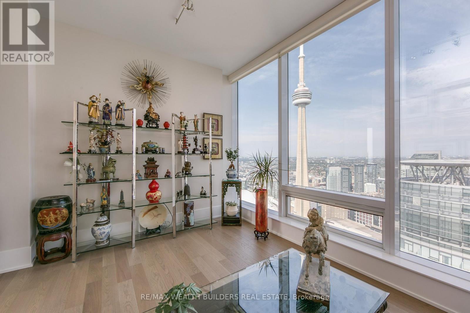 6810 - 10 York Street, Toronto, Ontario  M5J 2Z2 - Photo 26 - C12128207