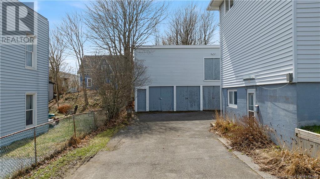 Property at 11 Prospect Street image 4