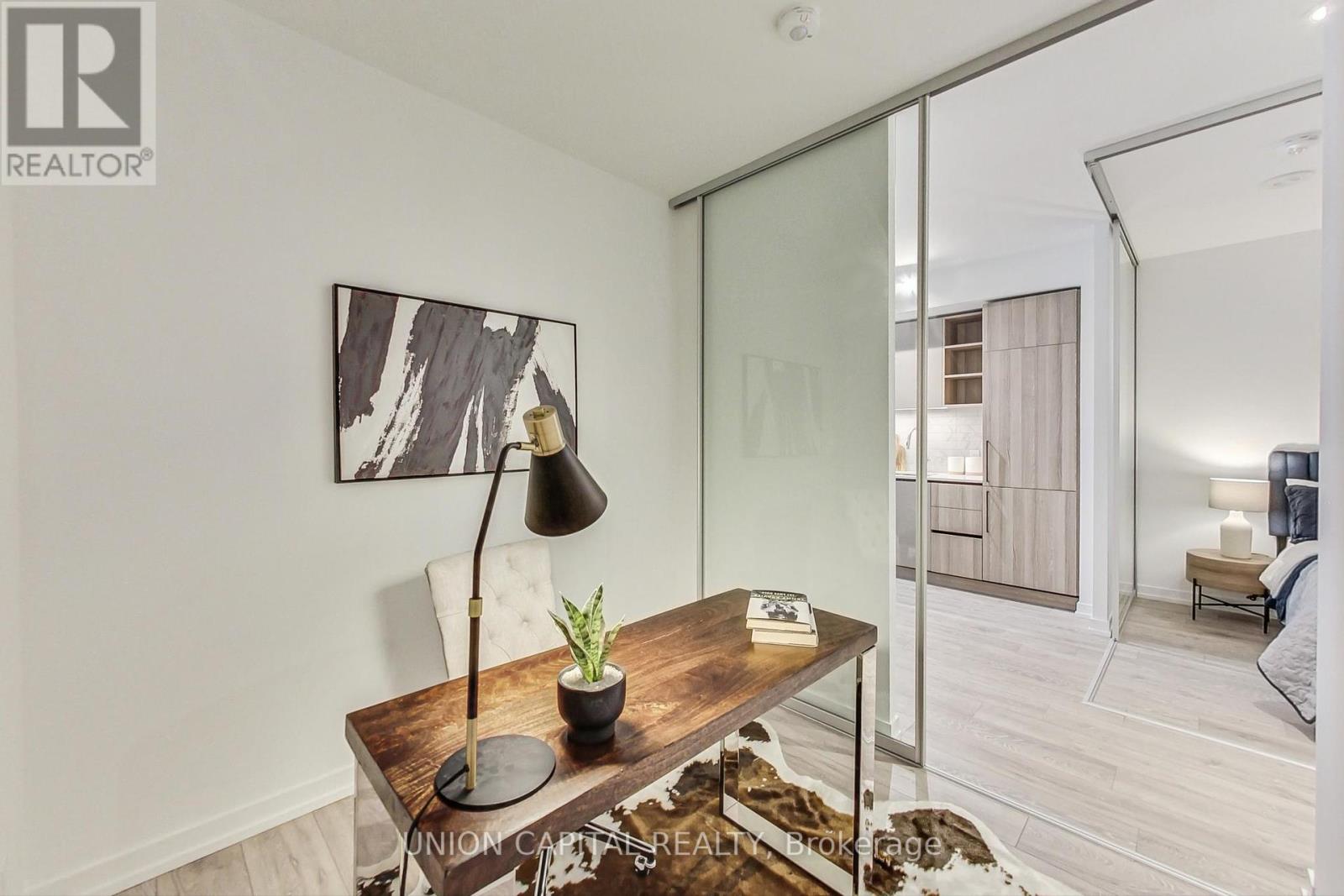 611 - 55 Mercer Street, Toronto, Ontario  M5V 0W4 - Photo 14 - C12128225