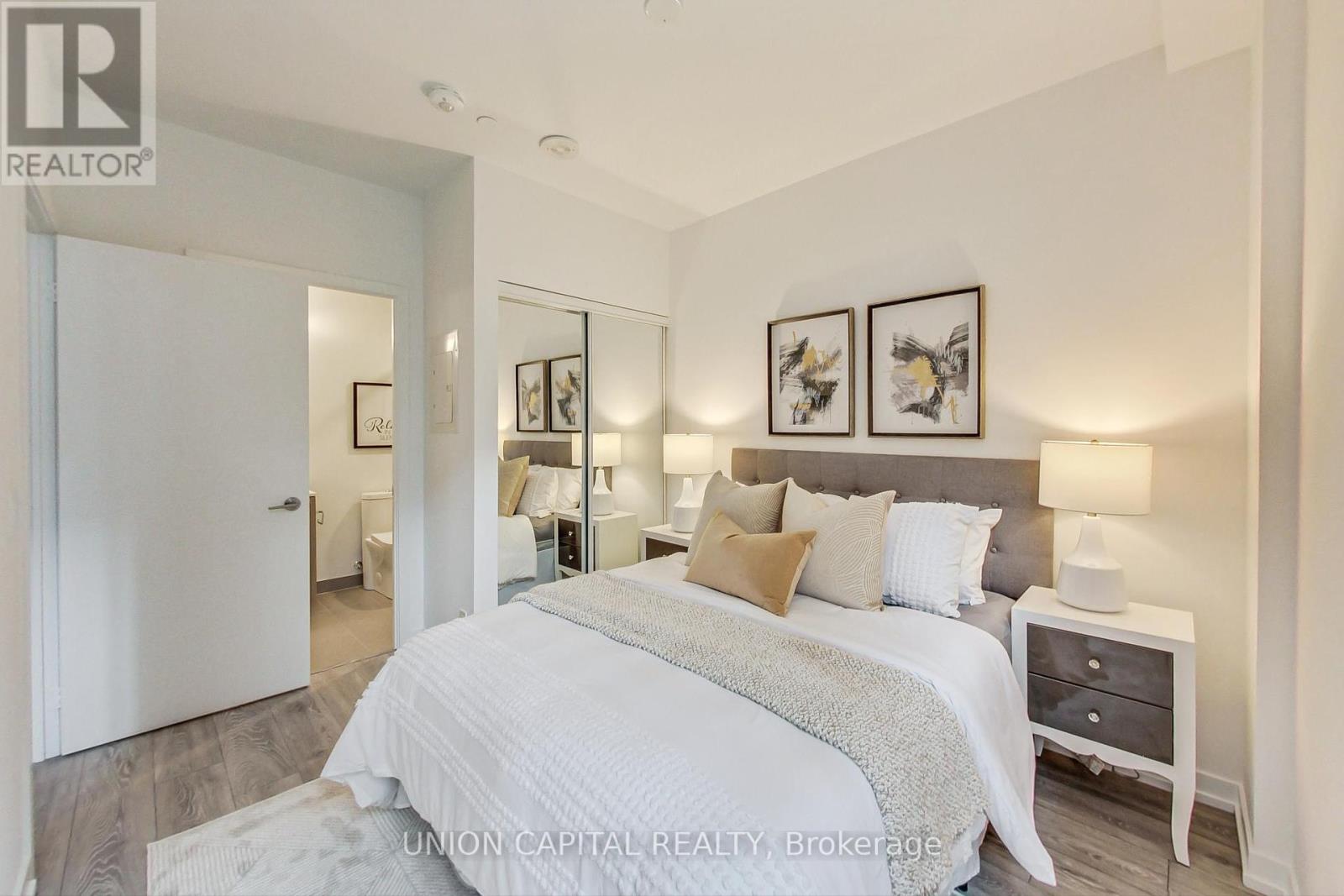 611 - 55 Mercer Street, Toronto, Ontario  M5V 0W4 - Photo 16 - C12128225