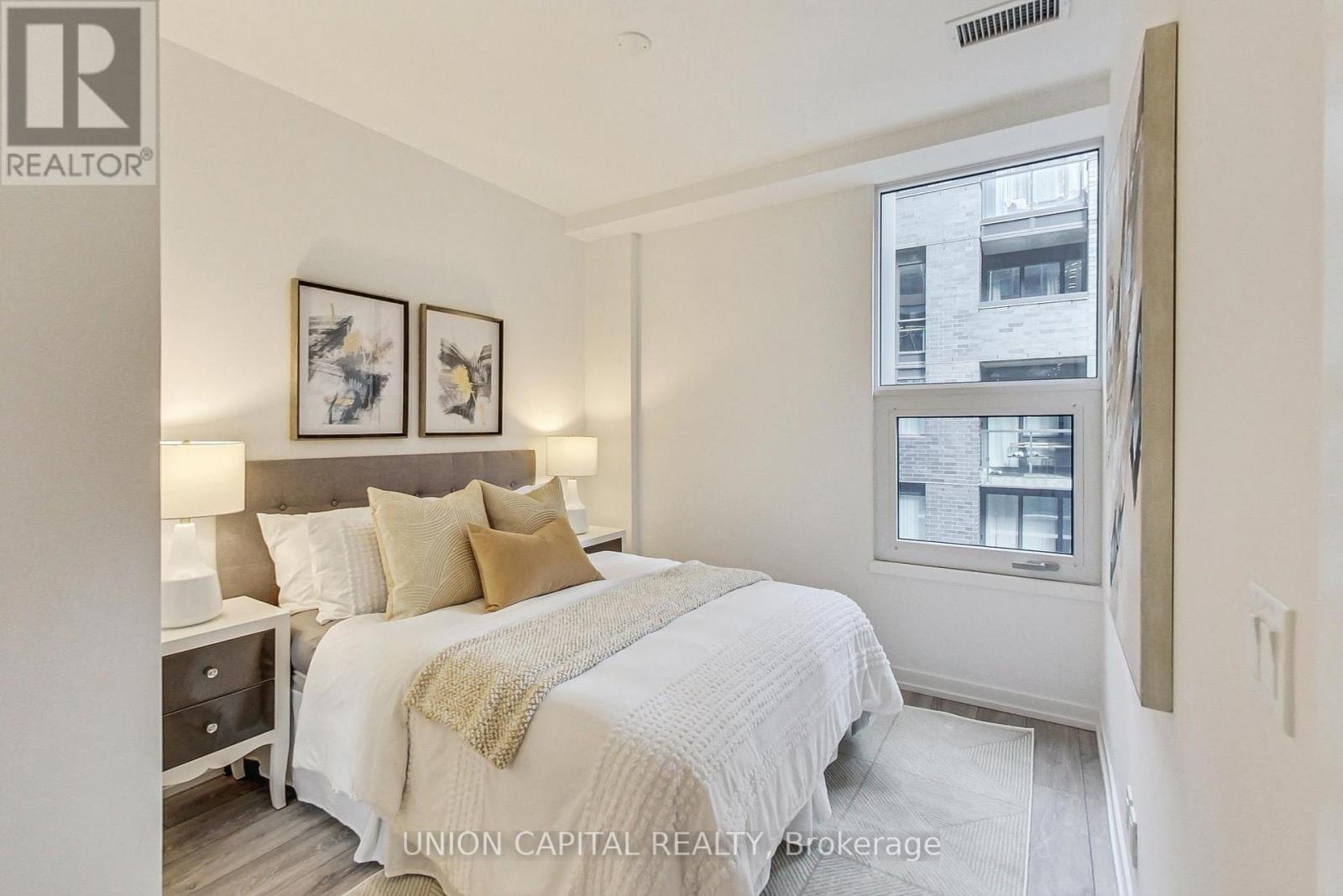 611 - 55 Mercer Street, Toronto, Ontario  M5V 0W4 - Photo 17 - C12128225