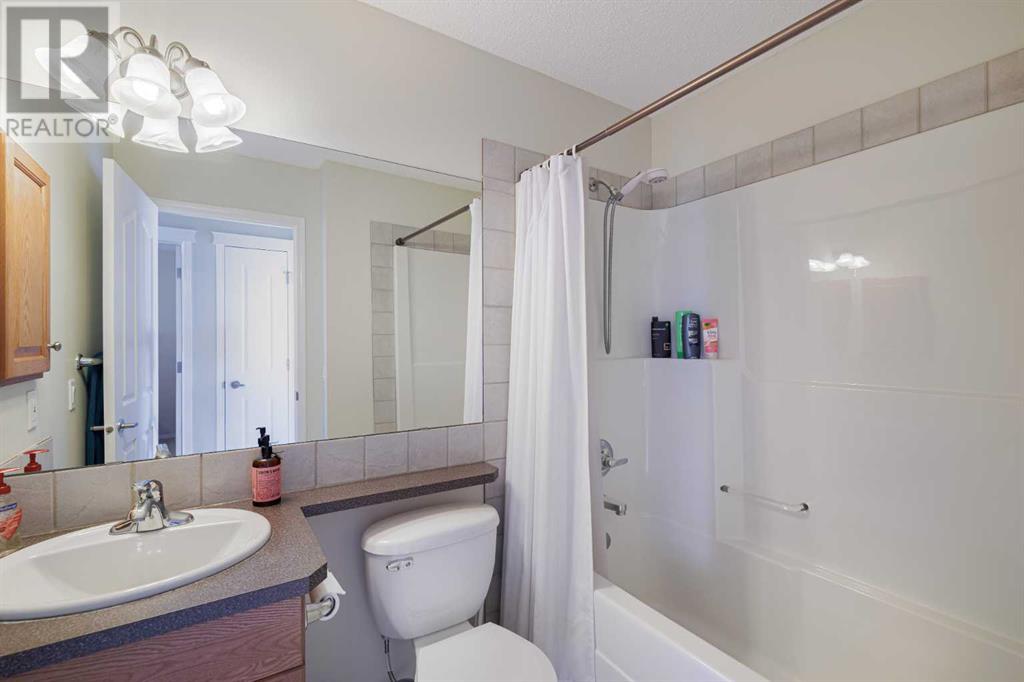 198 Everwillow Close Sw, Calgary, Alberta  T2Y 4G6 - Photo 26 - A2214091