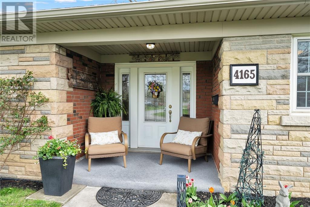 Property at 4165 WILLIAM Street image 4