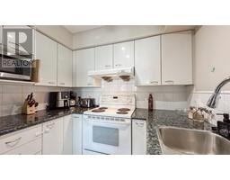 2206 6088 WILLINGDON AVENUE, Burnaby property photo listing R2998059 for sale