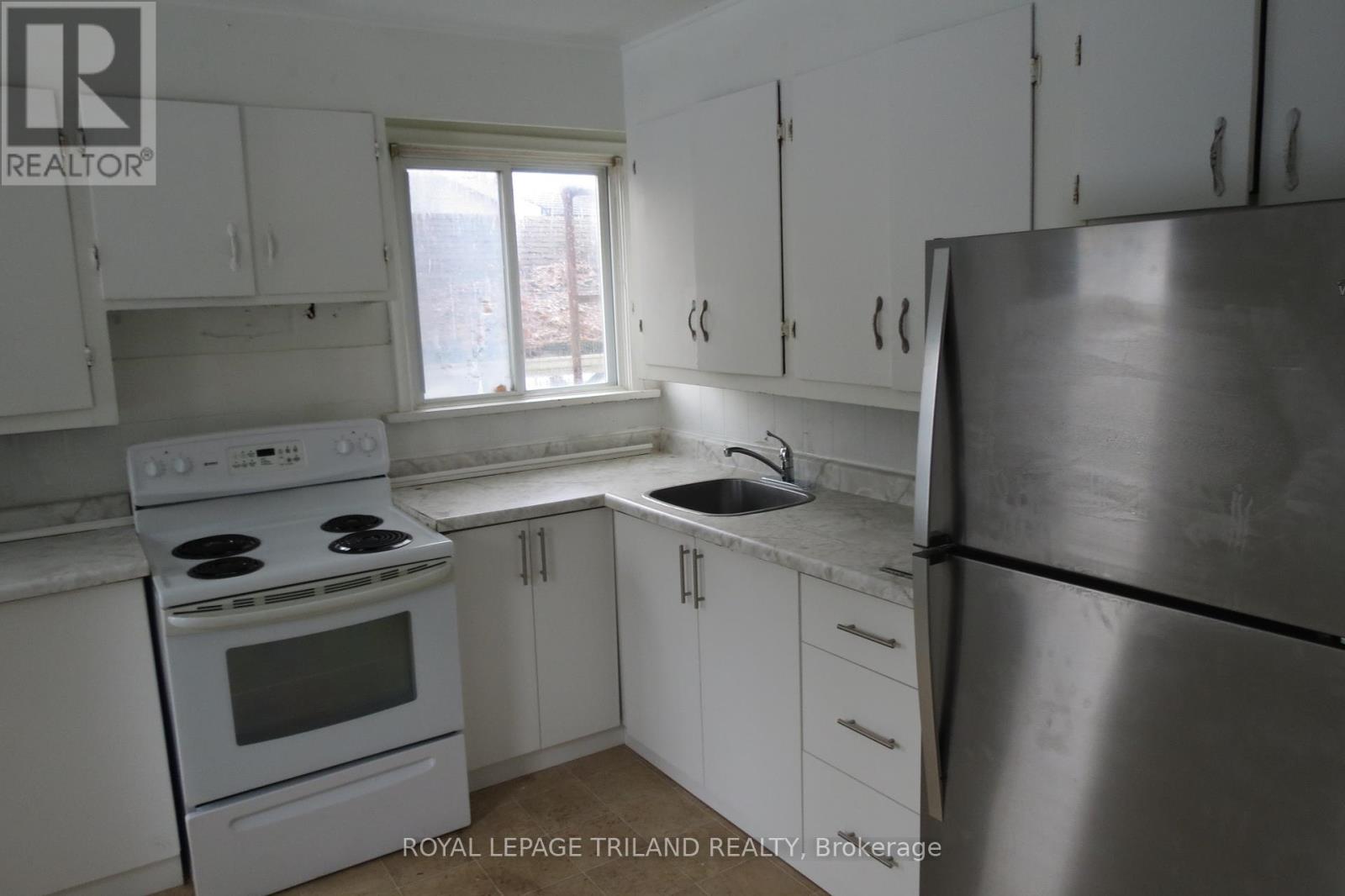 1223 Sunningdale Road E, London North, Ontario  N5X 4B1 - Photo 11 - X12122953