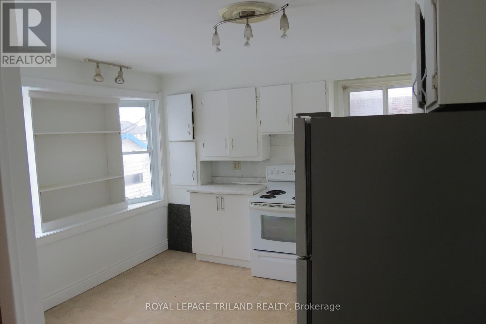 1223 Sunningdale Road E, London North, Ontario  N5X 4B1 - Photo 12 - X12122953