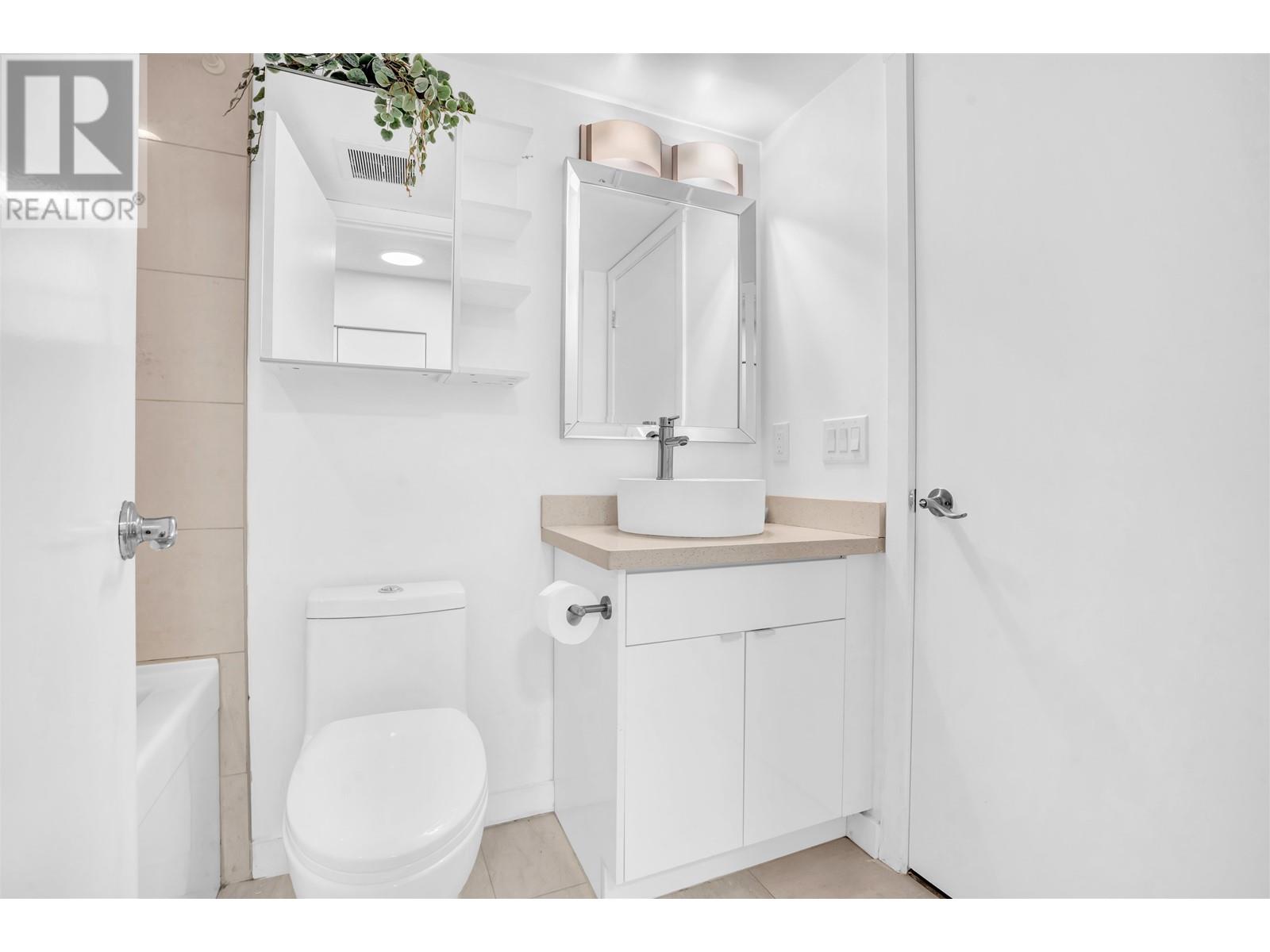 1802 1212 Howe Street, Vancouver, British Columbia  V6Z 2M9 - Photo 17 - R2998782