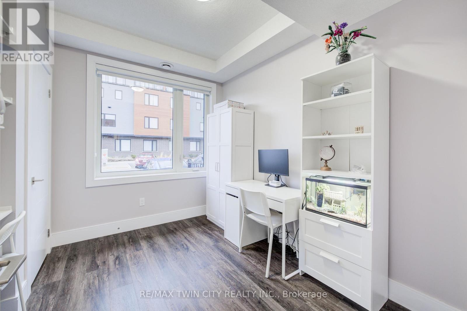29 - 54 Bridge Street W, Kitchener, Ontario  N2K 1K7 - Photo 18 - X12128189