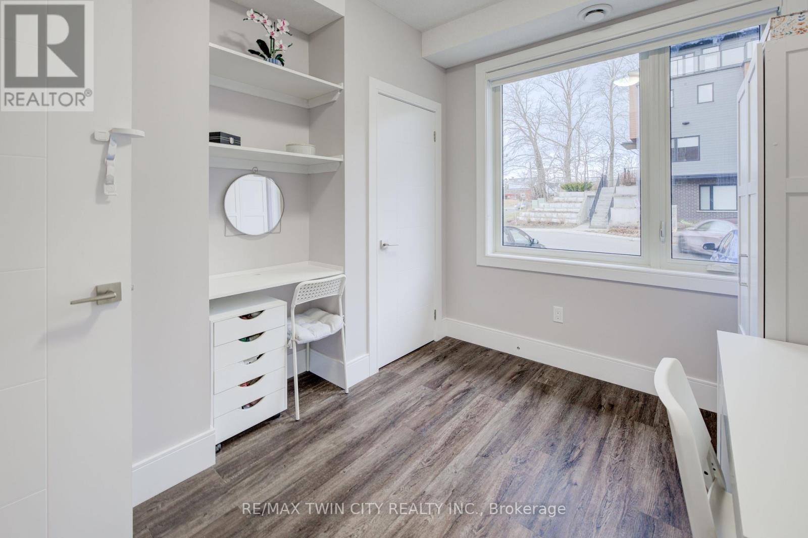 29 - 54 Bridge Street W, Kitchener, Ontario  N2K 1K7 - Photo 19 - X12128189