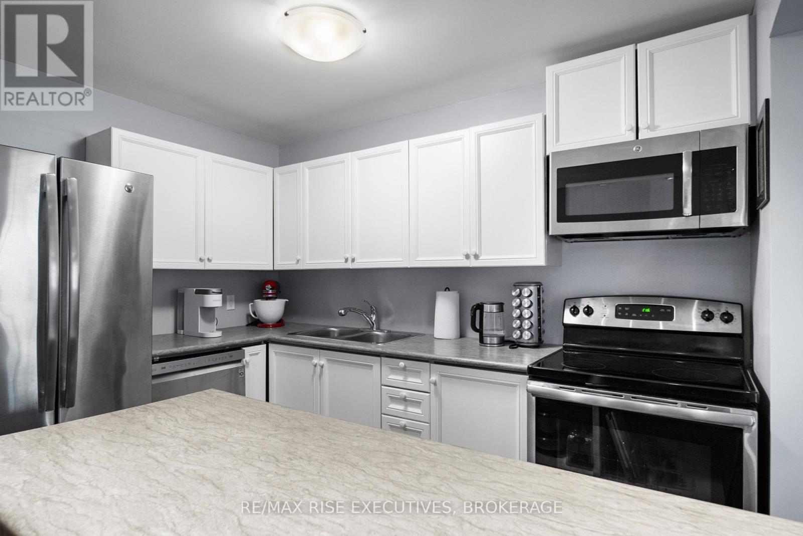 317 - 580 Armstrong Road, Kingston, Ontario  K7M 8M3 - Photo 16 - X12128461
