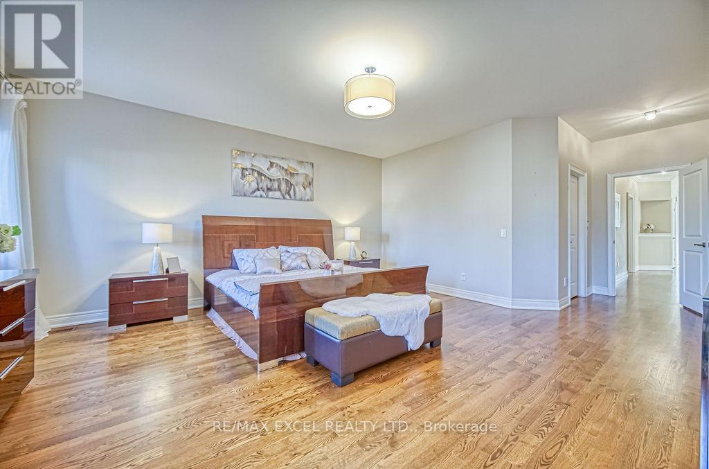 166 Townsgate Drive, Vaughan, Ontario  L4J 8J5 - Photo 24 - N12128211