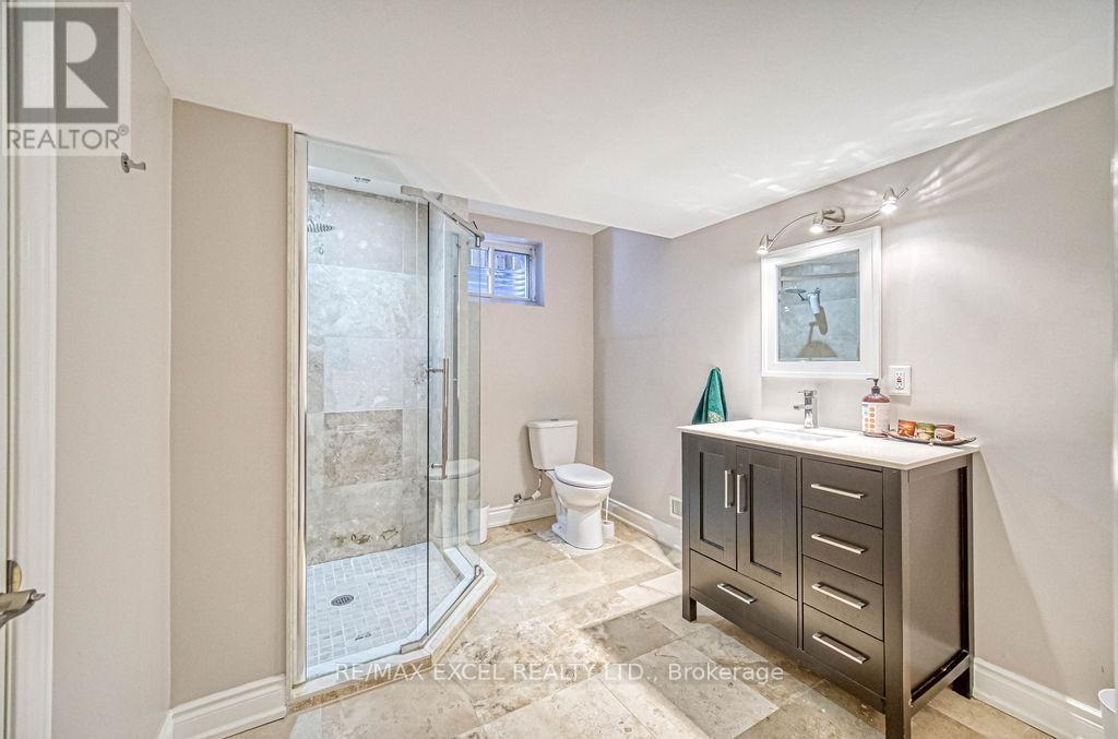 166 Townsgate Drive, Vaughan, Ontario  L4J 8J5 - Photo 44 - N12128211