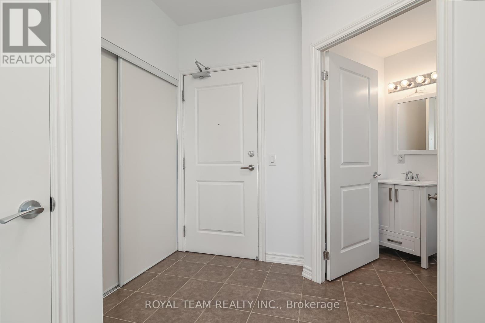Property at 905 - 7730 KIPLING AVENUE image 4