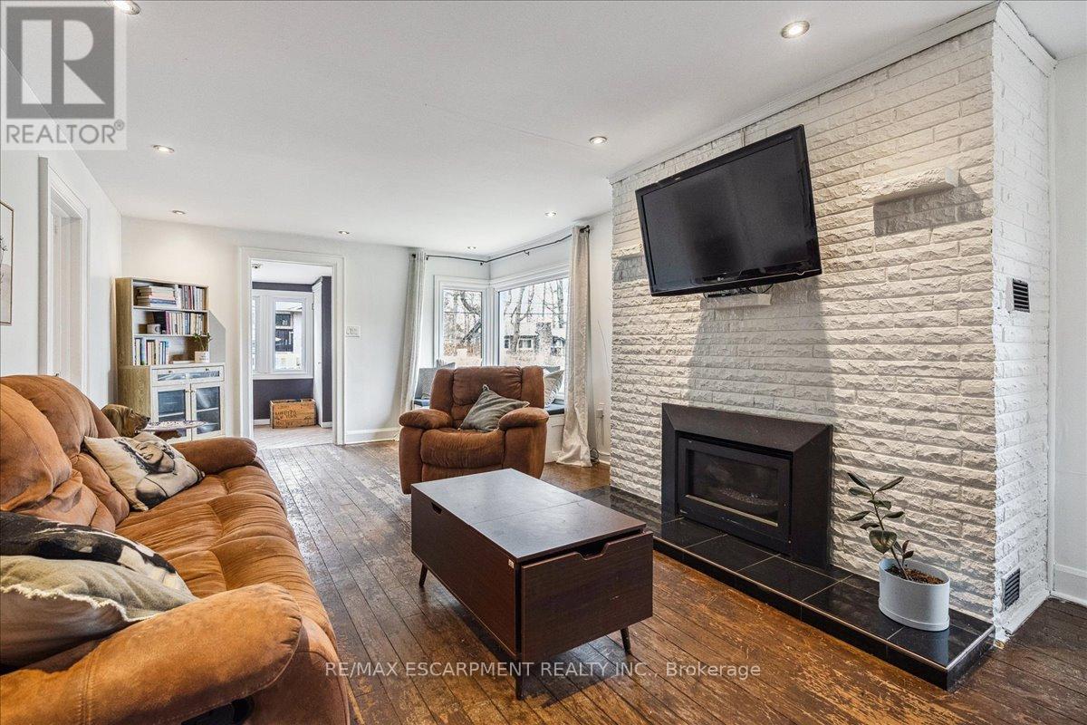 3938 Algonquin Avenue, Innisfil, Ontario  L9S 2M3 - Photo 6 - N12128302