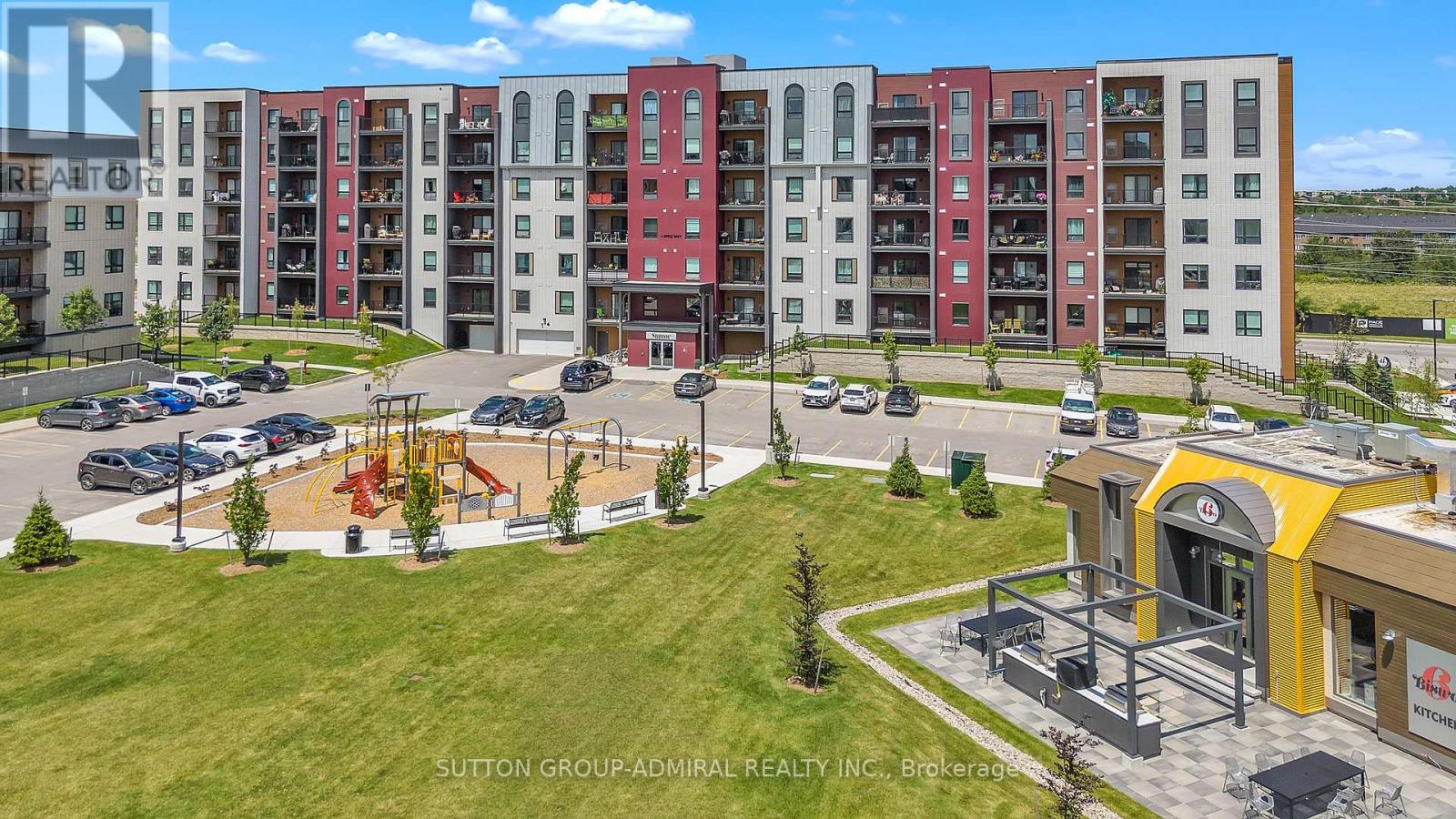 111 - 4 Spice Way, Barrie, Ontario  L9J 0M2 - Photo 22 - S12128219
