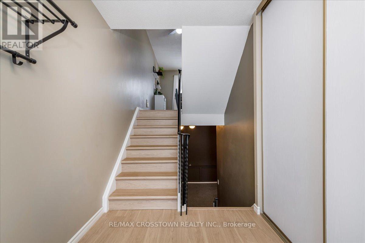 Property at 2 - 235 STEEL STREET image 4