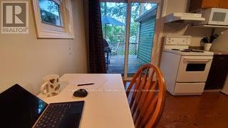 55 47th Street North, Wasaga Beach, Ontario  L9Y 1Y5 - Photo 7 - S12128383