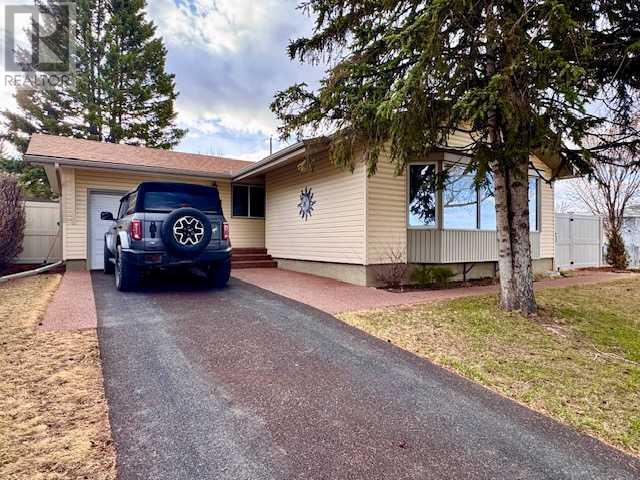 Property at 1115 45 Street SW image 1