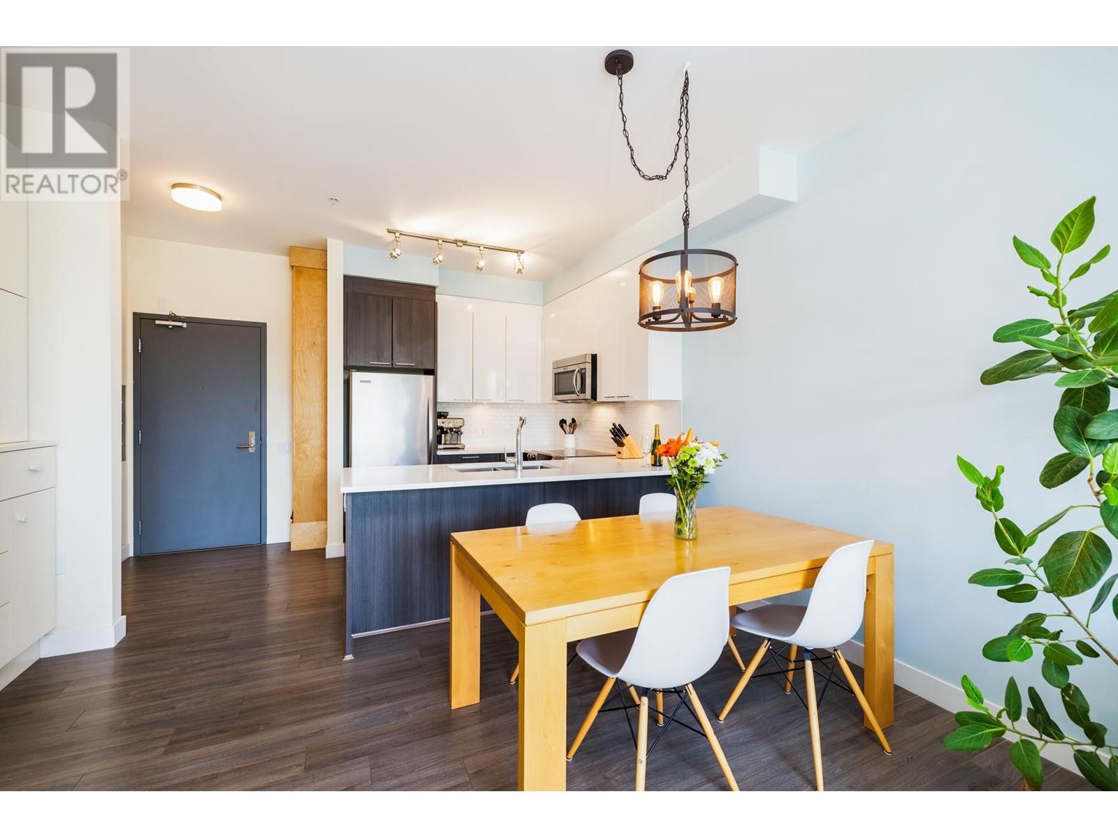 207 1201 W 16th Street, North Vancouver, British Columbia  V7P 1R5 - Photo 7 - R2999014
