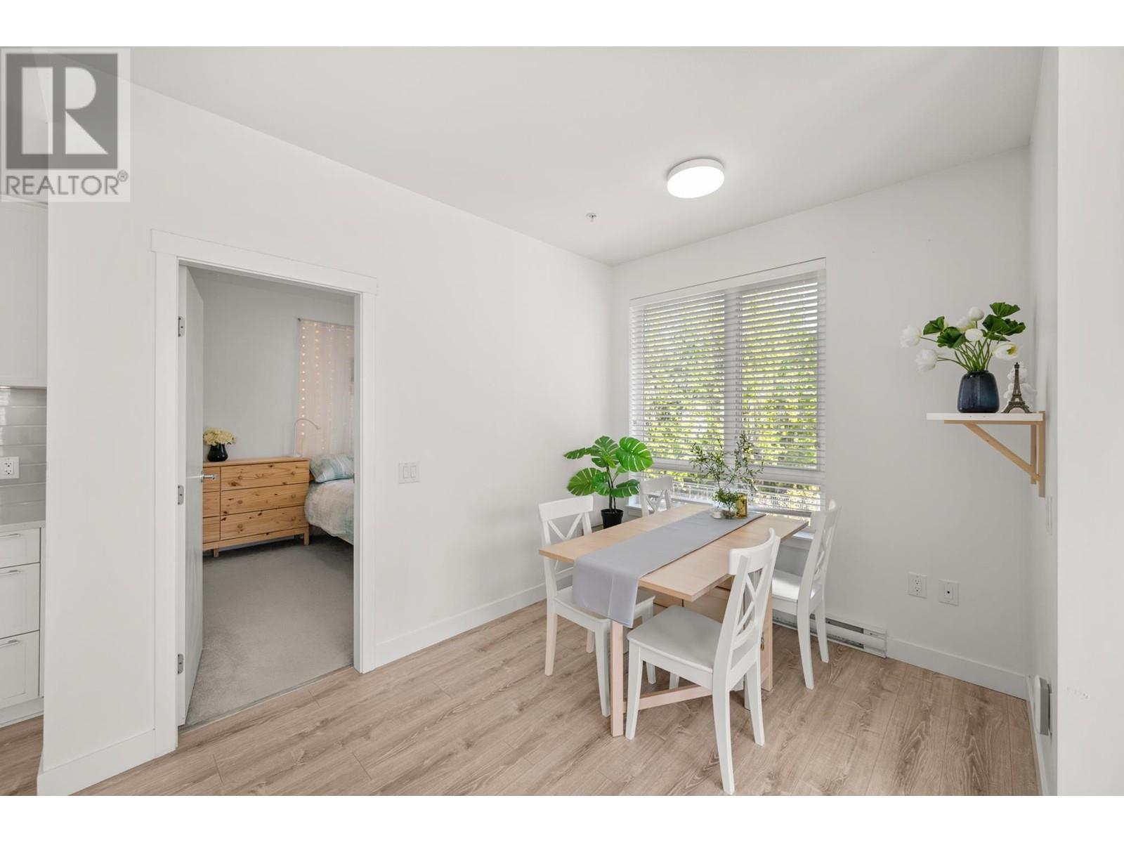 301 2382 Atkins Avenue, Port Coquitlam, British Columbia  V3C 0G7 - Photo 8 - R2999068