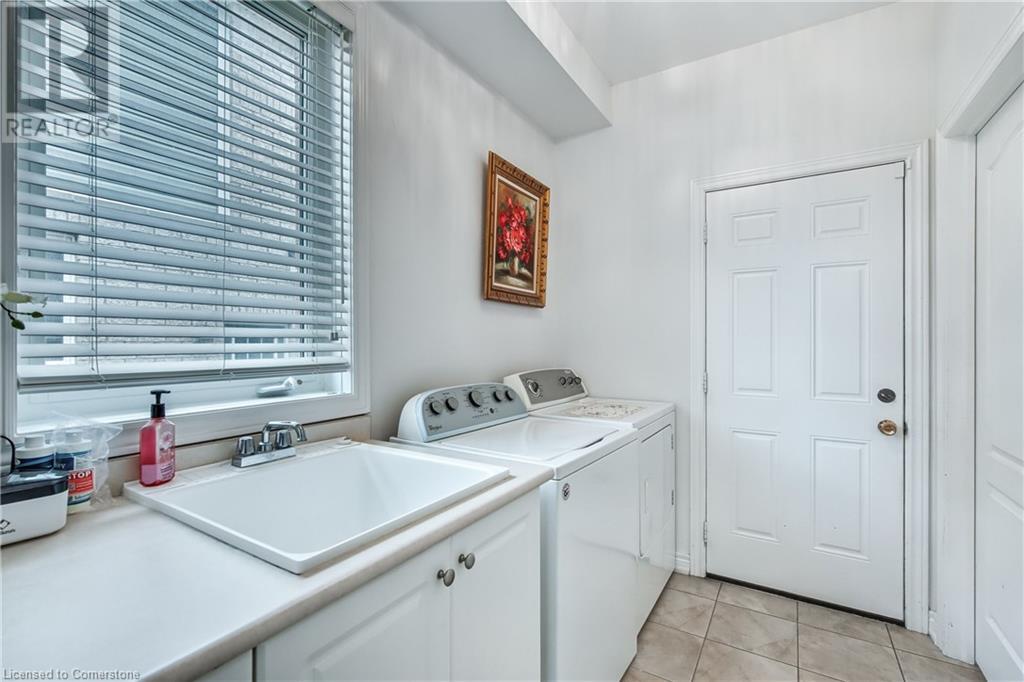 8760 Milomir Street, Niagara Falls, Ontario  L2H 0C6 - Photo 21 - 40725298