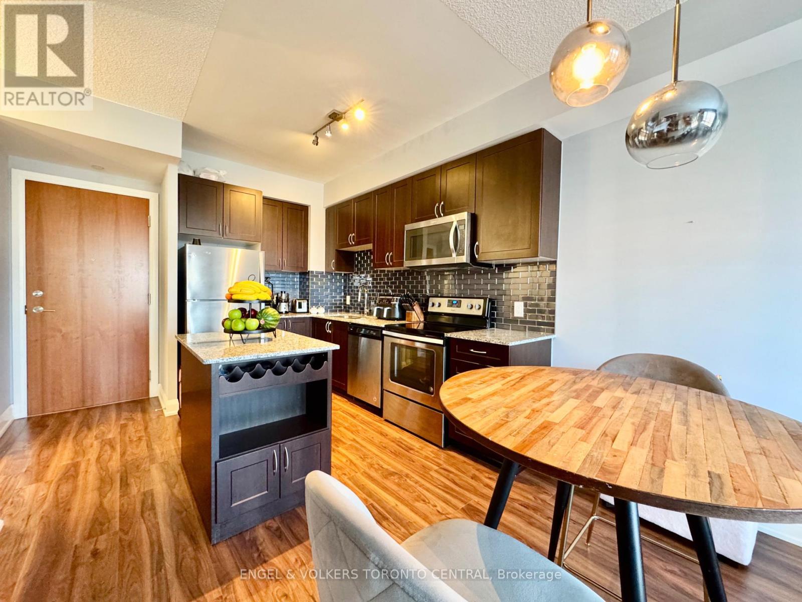524 - 2800 Keele Street, Toronto, Ontario  M3M 2G4 - Photo 15 - W12128224