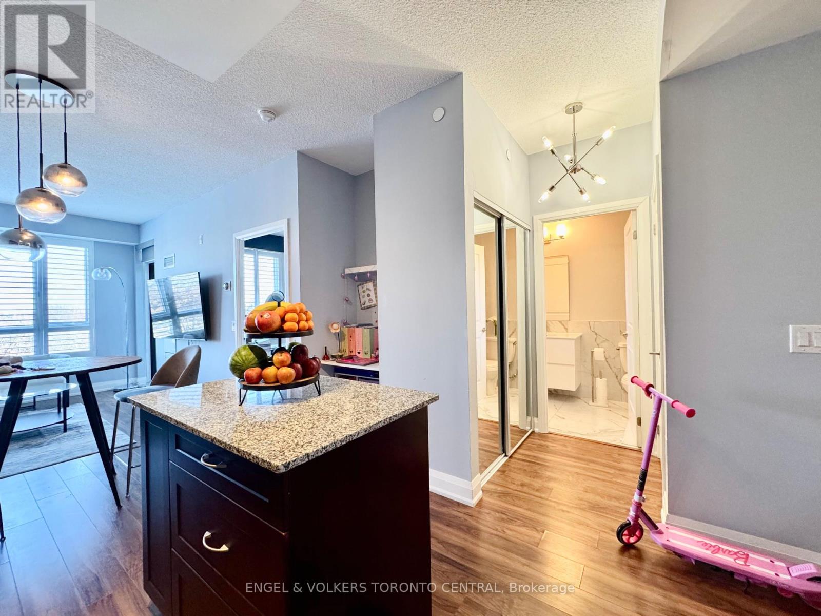 524 - 2800 Keele Street, Toronto, Ontario  M3M 2G4 - Photo 17 - W12128224