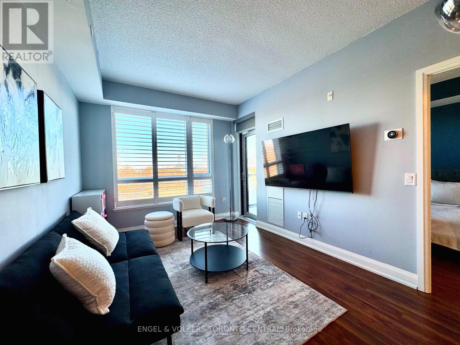 524 - 2800 Keele Street, Toronto, Ontario  M3M 2G4 - Photo 2 - W12128224