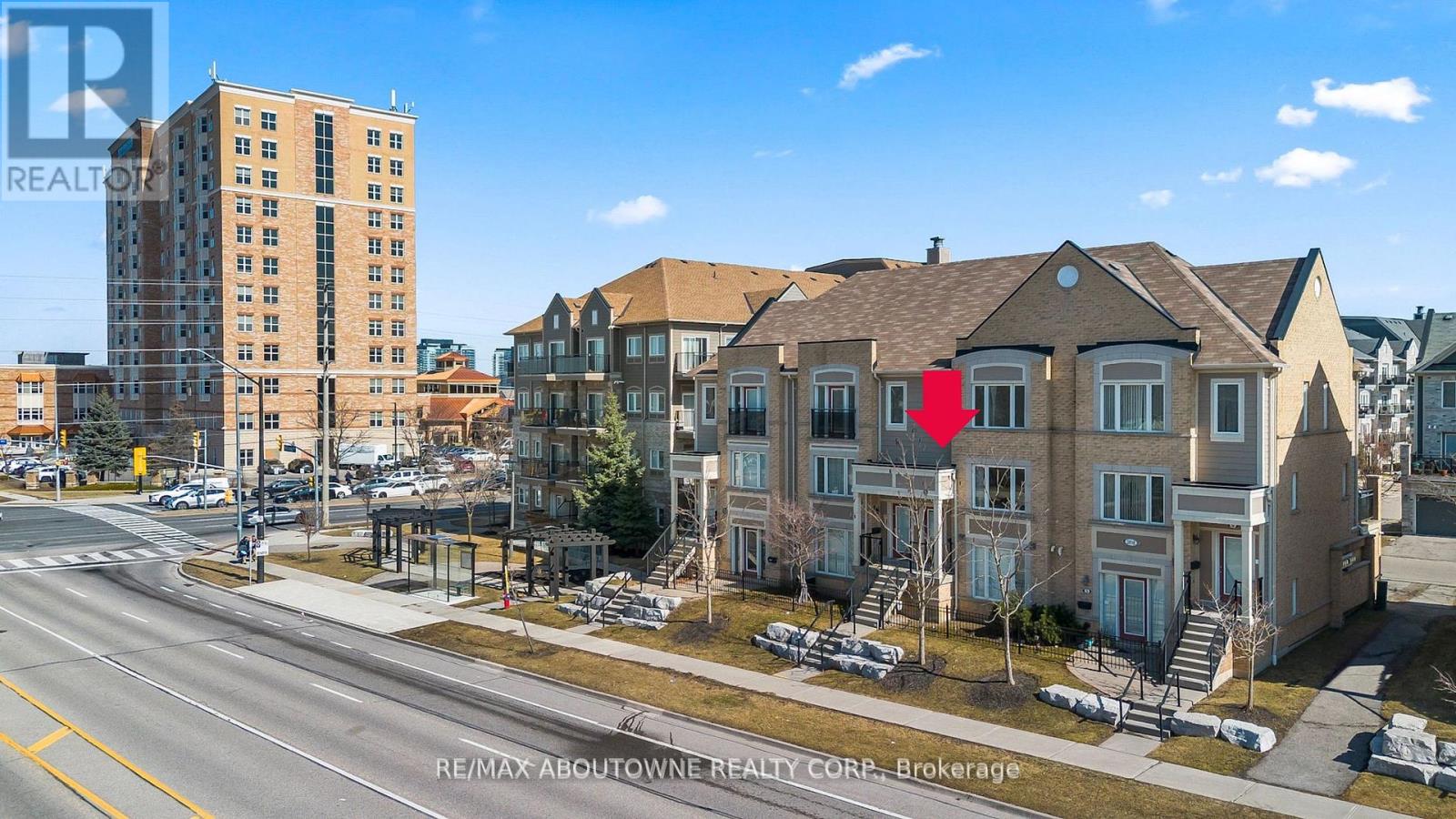 4 - 3010 Erin Centre Boulevard, Mississauga, Ontario  L5M 0P5 - Photo 2 - W12128232