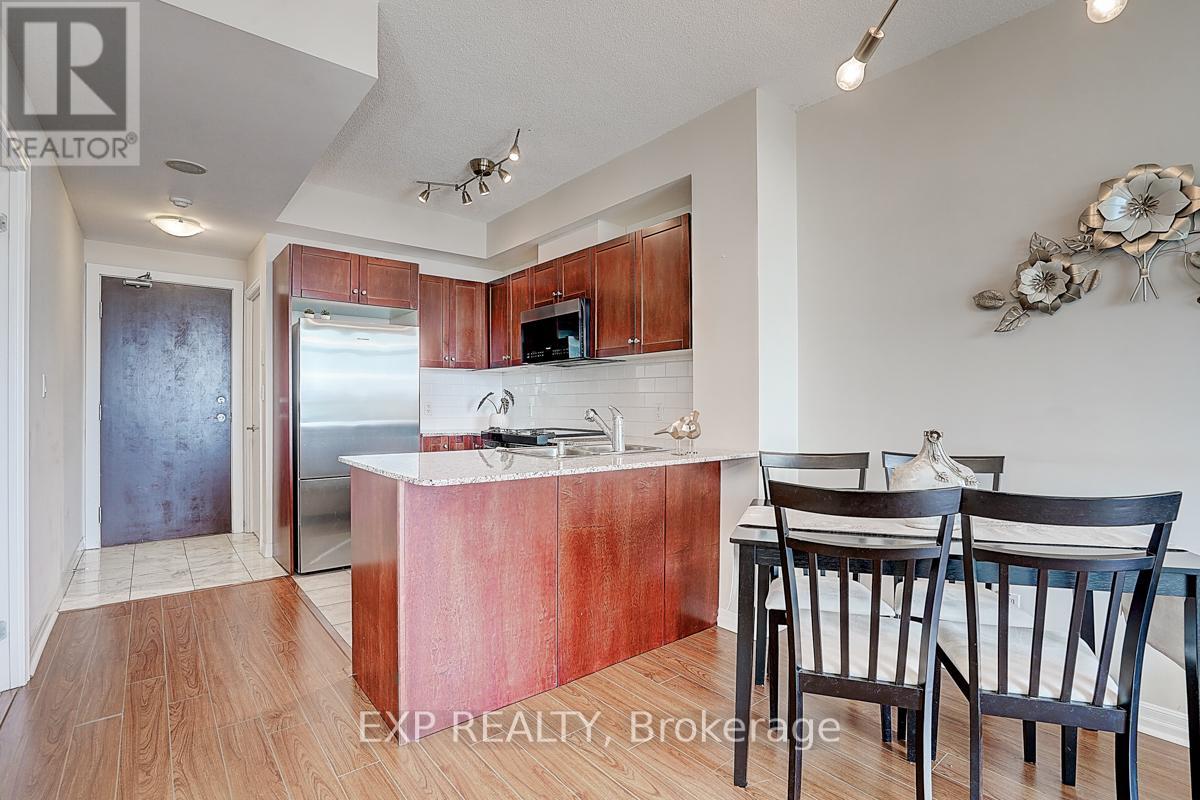 1111 - 1359 Rathburn Road E, Mississauga, Ontario  L4W 5P7 - Photo 10 - W12128325